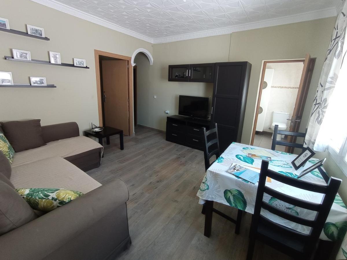Apartamento, Dos Dormitorios, Tipo Atico Cerca Del Centro Jerez de la Frontera Kültér fotó